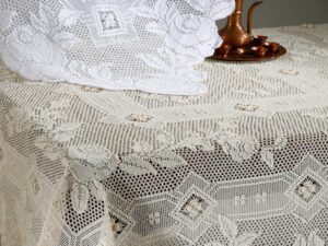 Χειροποίητο πλεκτό μερσεριζέ τραπεζομάντηλο 73C (180cm x 270cm) λευκό Silk Fashion | Maril Home