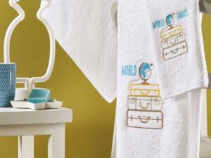Βρεφικές Πετσέτες Σετ World Travel Βαμβακερές Γαρύφαλλο 3ΤΜΧ - ΓΑΡΥΦΑΛΛΟ | Maril.gr